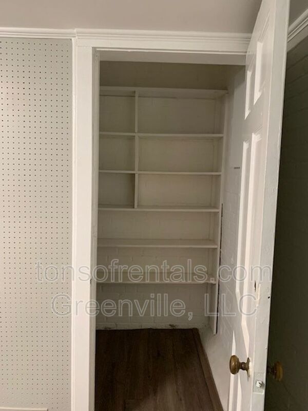 Building Photo - 8861 Warren H Abernathy Hwy