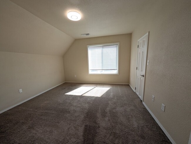 Building Photo - Pet-Friendly Clarkston House with Fenced Yard