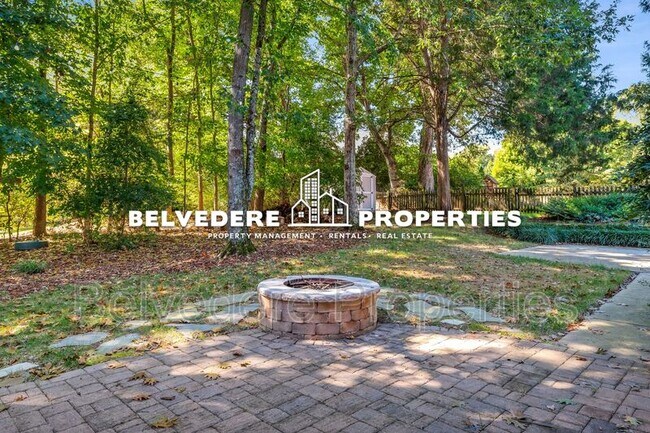 Building Photo - 1403 Regents Park Ln