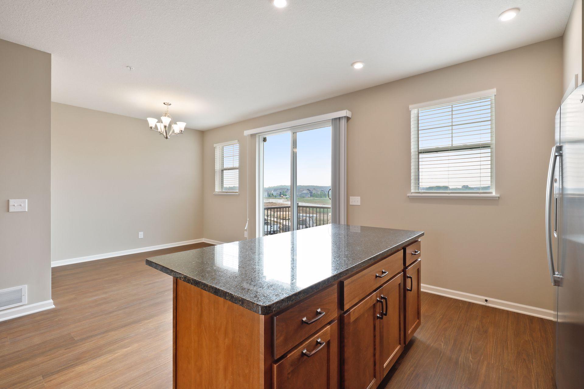 Building Photo - 6532 Joliet Ave S