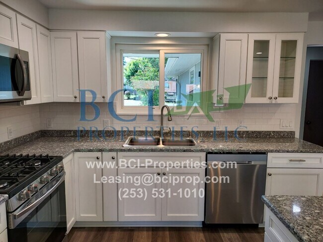 Building Photo - 8811 Forest Ave SW