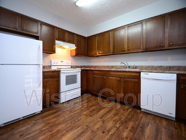 Building Photo - 2327 Benson Gardens Blvd