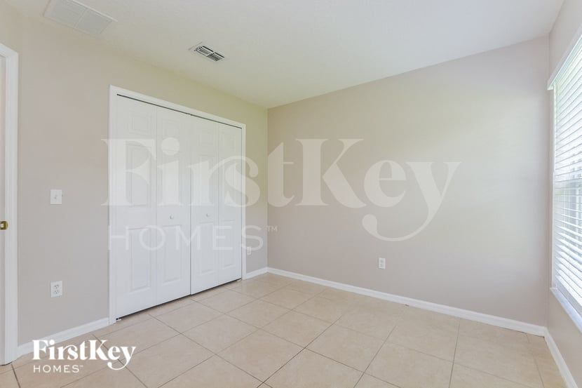 Building Photo - 5216 Sunset Canyon Dr