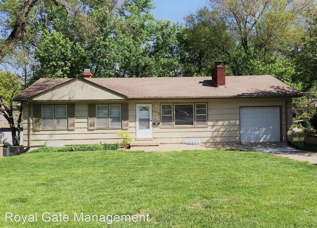 Primary Photo - 3 br, 1 bath House - 8716 W 70th Terrace