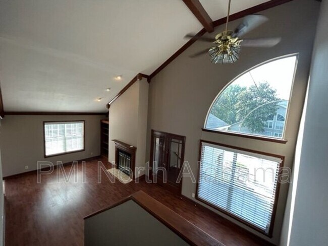 Building Photo - 1023 Stones Throw Dr NW