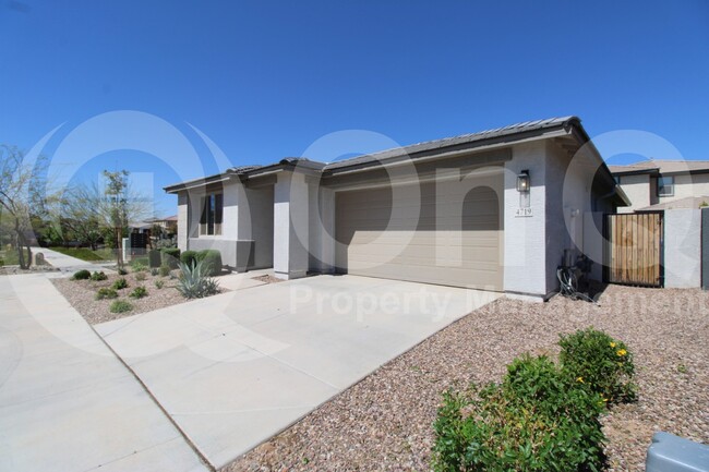 Building Photo - 4719 S Carver