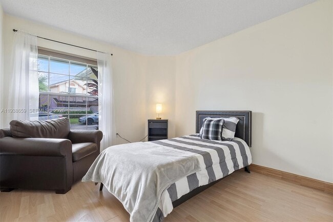 Building Photo - 12265 NW 32nd Manor