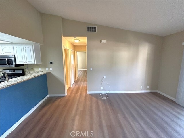 Building Photo - 1309 W Mission Blvd