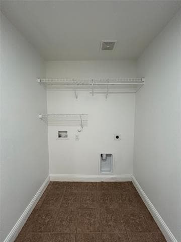 Building Photo - 5865 Fir Tree Ln