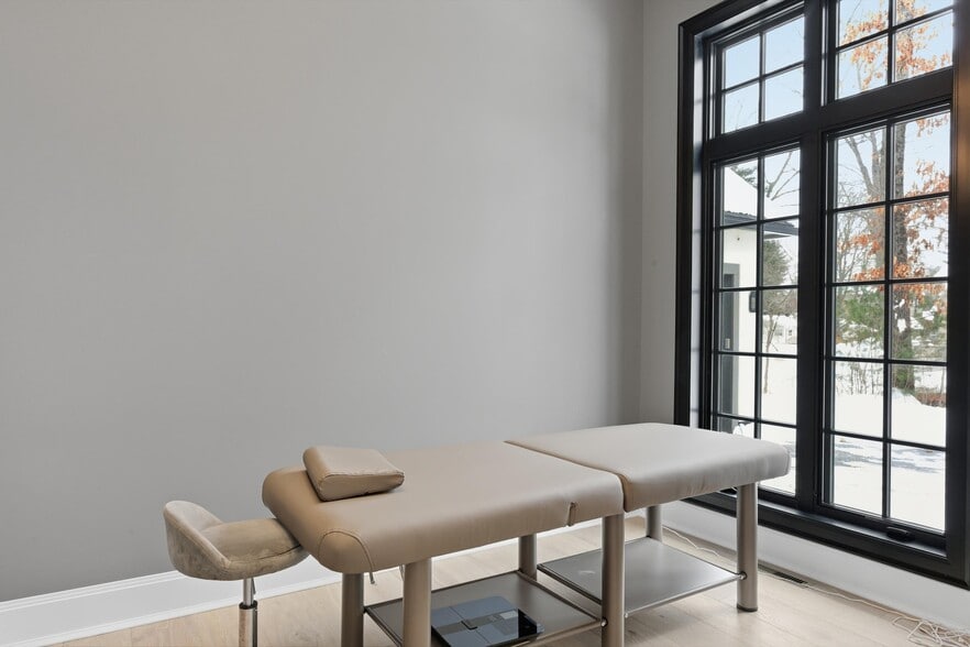 Building Photo - 15 Joshua Rd