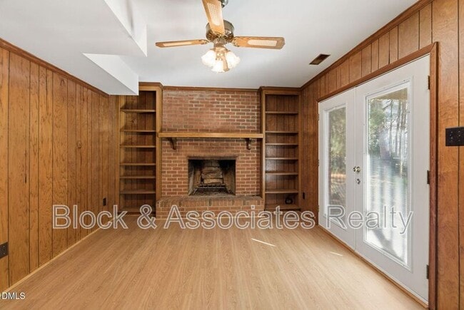 Building Photo - 1200 Boxwood Ln