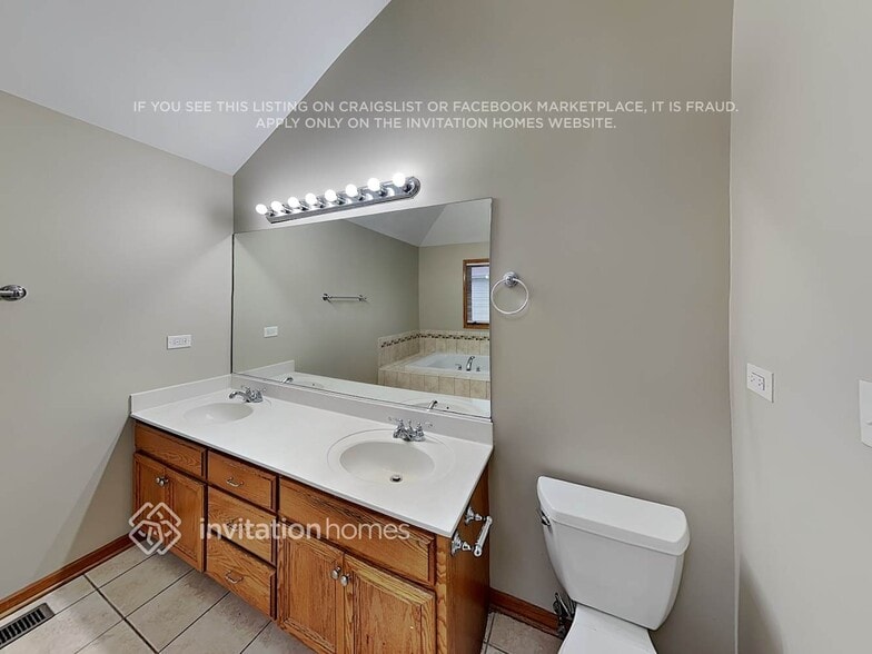 Building Photo - 26132 Eagle Dr