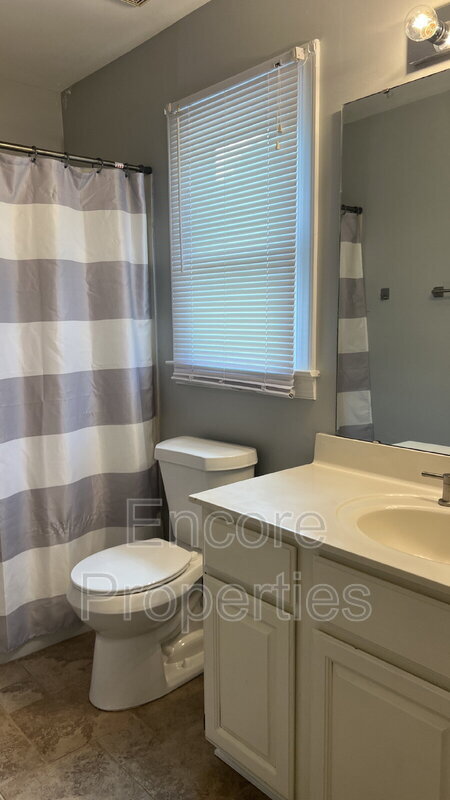 Building Photo - 8112 Stillbreeze Dr