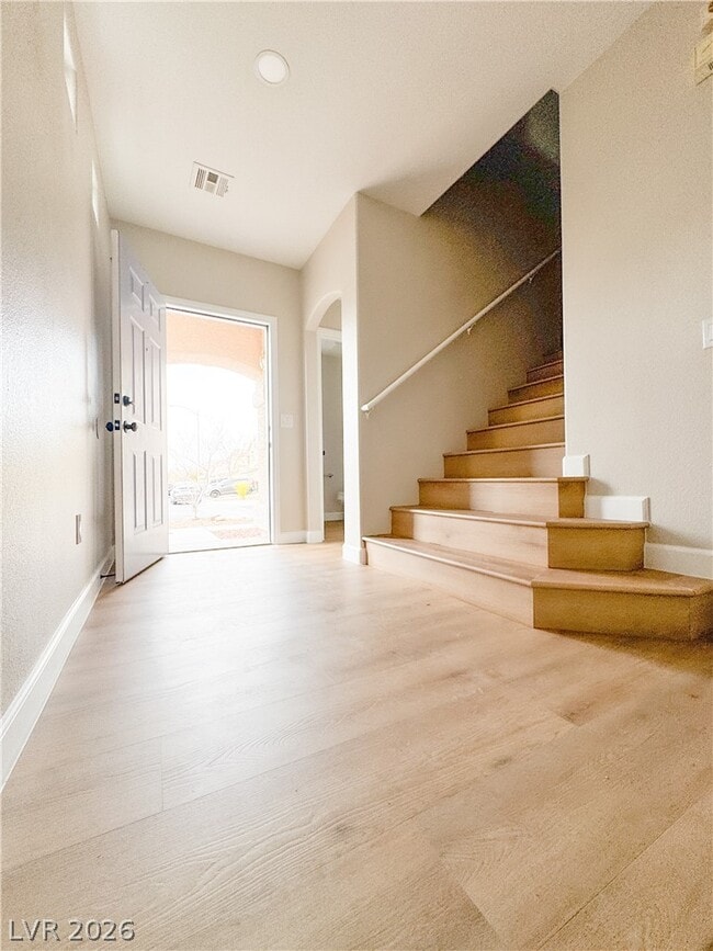 Building Photo - 9137 Adamshurst Ave