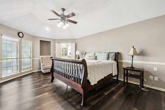Building Photo - 16334 Pinon Vista Dr