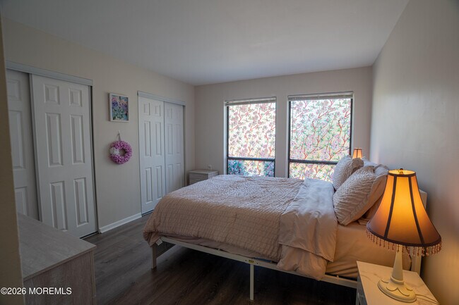 Building Photo - 5C Twin Rivers Dr