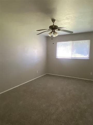 Building Photo - 7924 Silverdale Dr