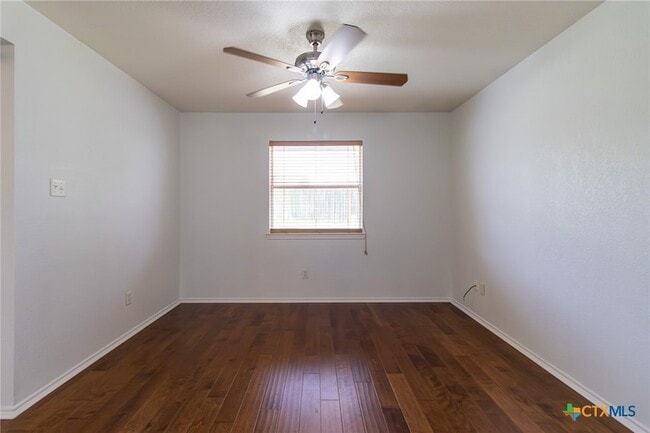 Building Photo - 4507 Aspen Dr