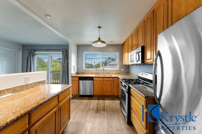 Building Photo - 175 Toyon Dr