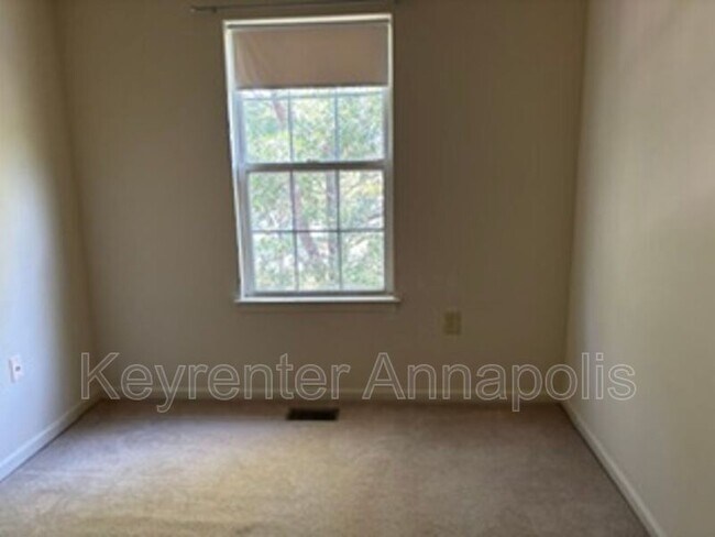 Building Photo - 1104 Wickford Ct