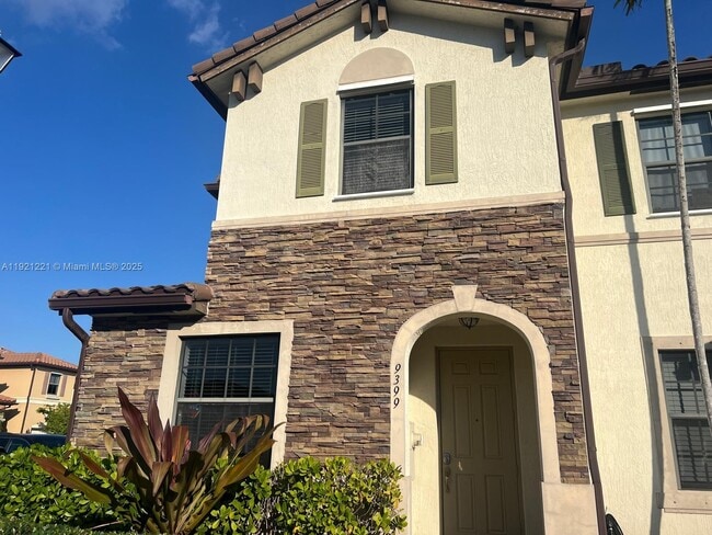 Building Photo - 9399 W 33rd Ln