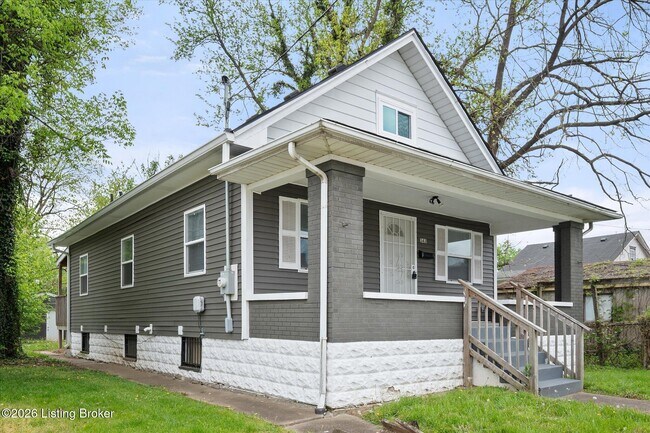 Building Photo - 343 S 42nd St