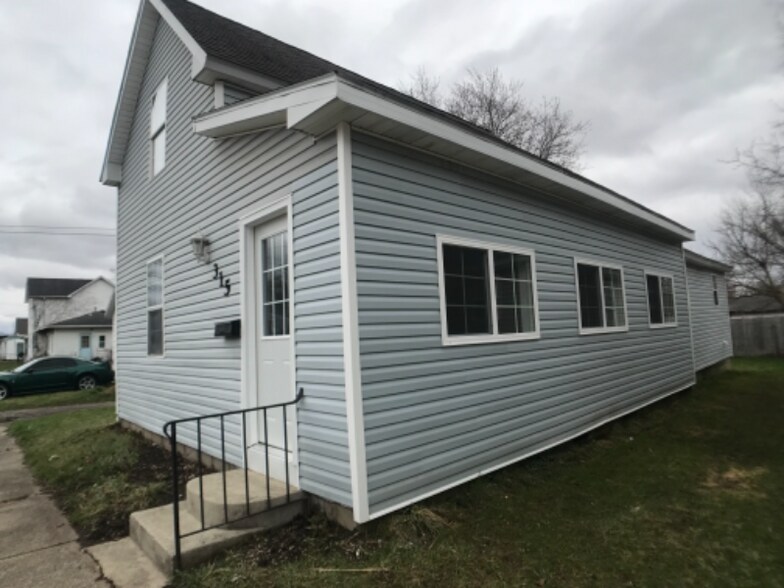 Primary Photo - 315 N Werber St