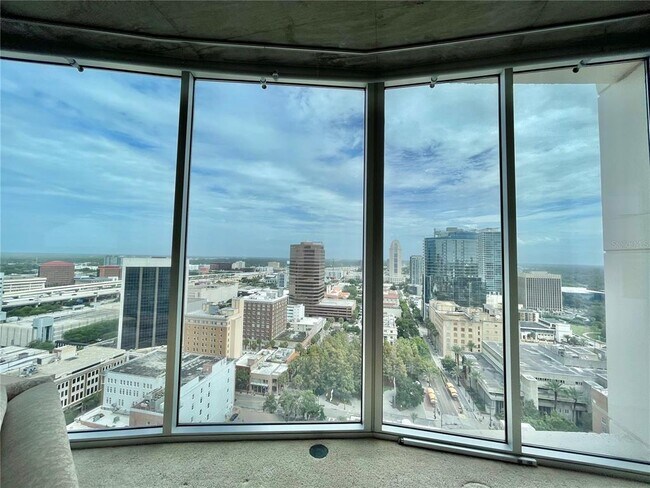 Building Photo - 155 S Court Ave