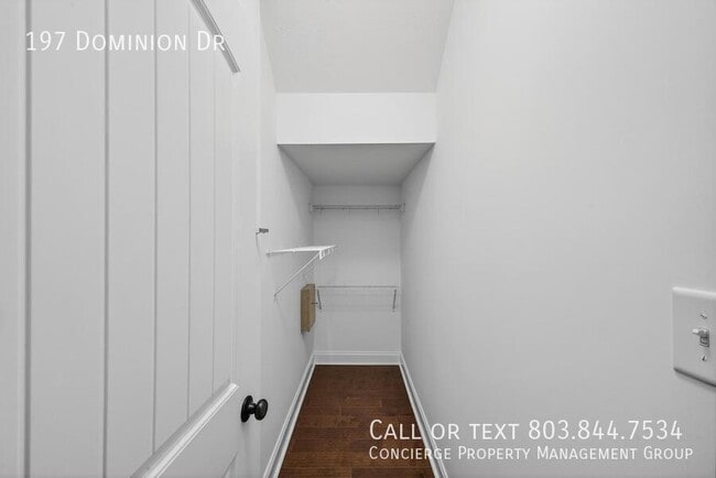 Building Photo - 197 Dominion Dr