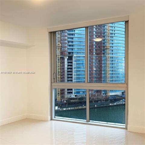 Building Photo - 465 Brickell Ave