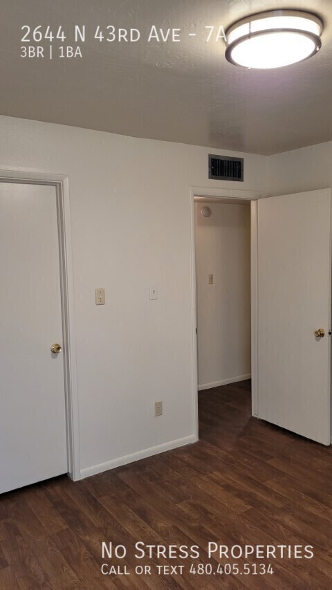 Building Photo - 3 Bed Condo off 43rd Ave and Thomas!