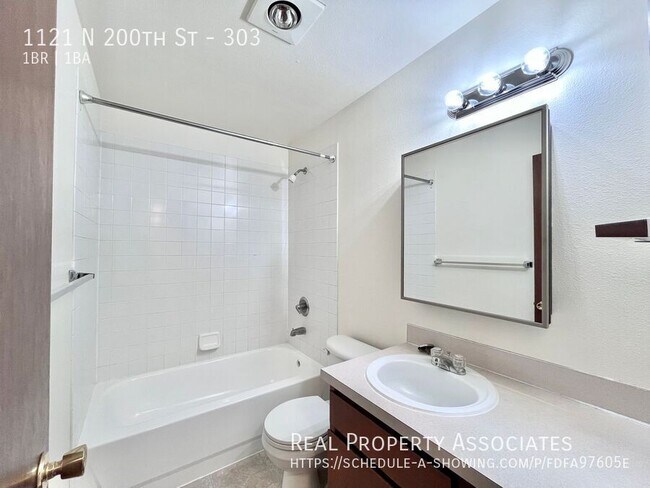 Building Photo - 1121 N 200th St