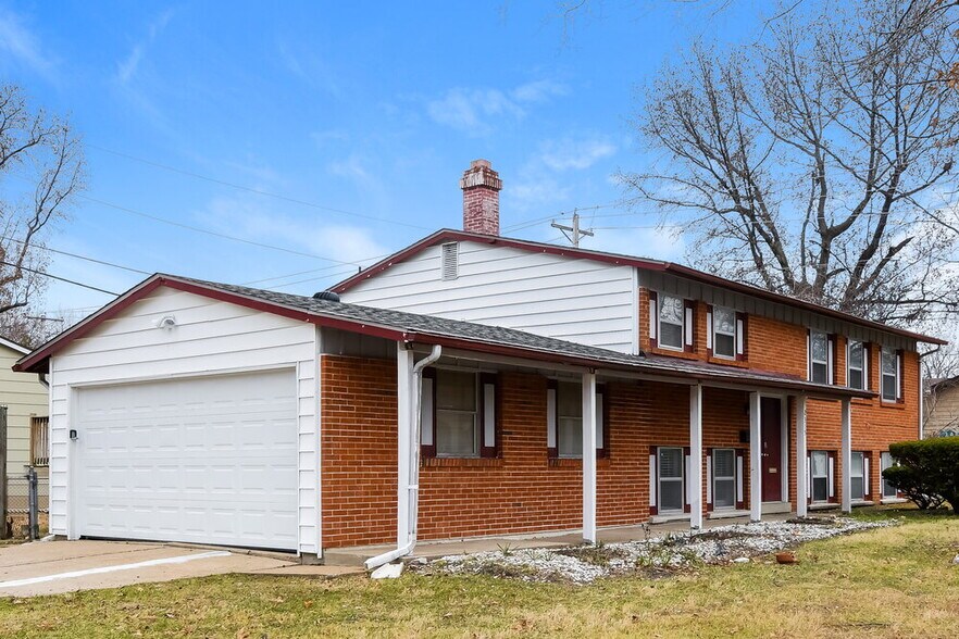 Building Photo - 2315 E Humes Ln
