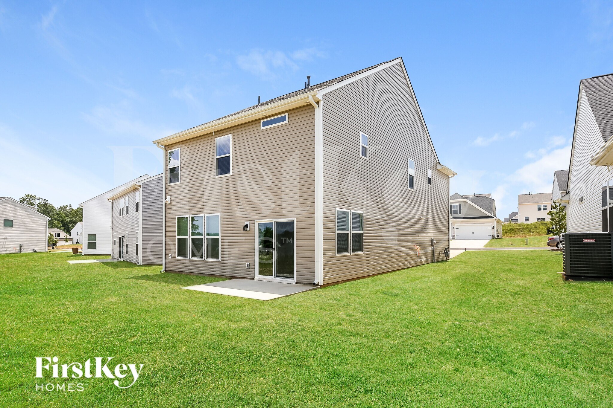 Building Photo - 404 Stonefence Dr