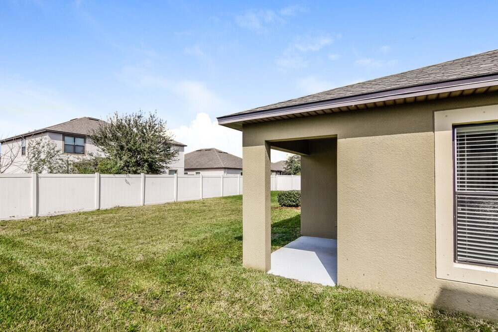 Building Photo - 10023 Newminster Loop