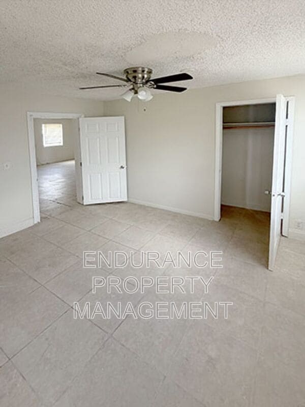 Building Photo - 1125 W 28th St