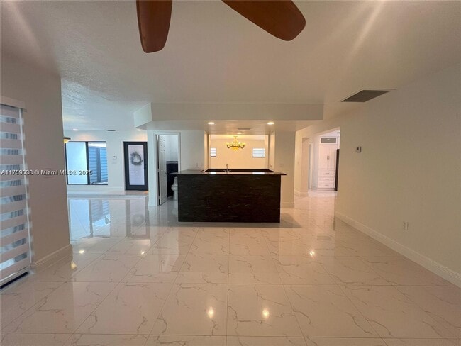 Building Photo - 8735 SW 54th St