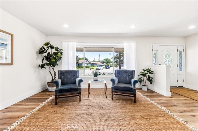 Building Photo - 4741 School St