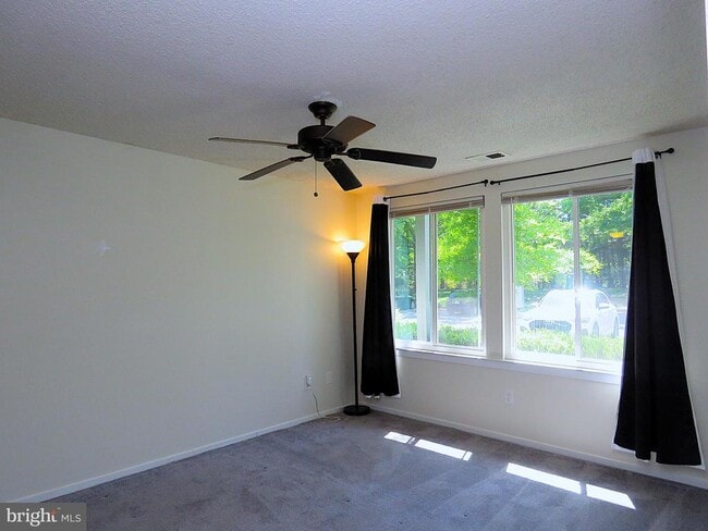 Building Photo - 11701 Summerchase Cir
