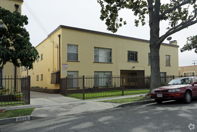 Primary Photo - Ardmore Apartments