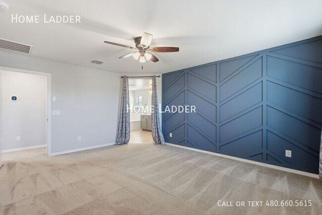 Building Photo - 9504 E Theia Dr