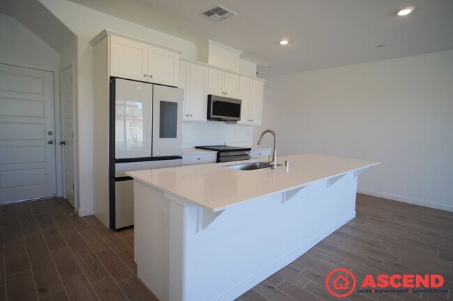 Building Photo - Stunning Home In Gossamer Grove!