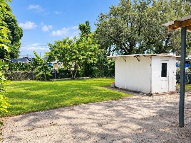 Building Photo - 3229 NW 34th St