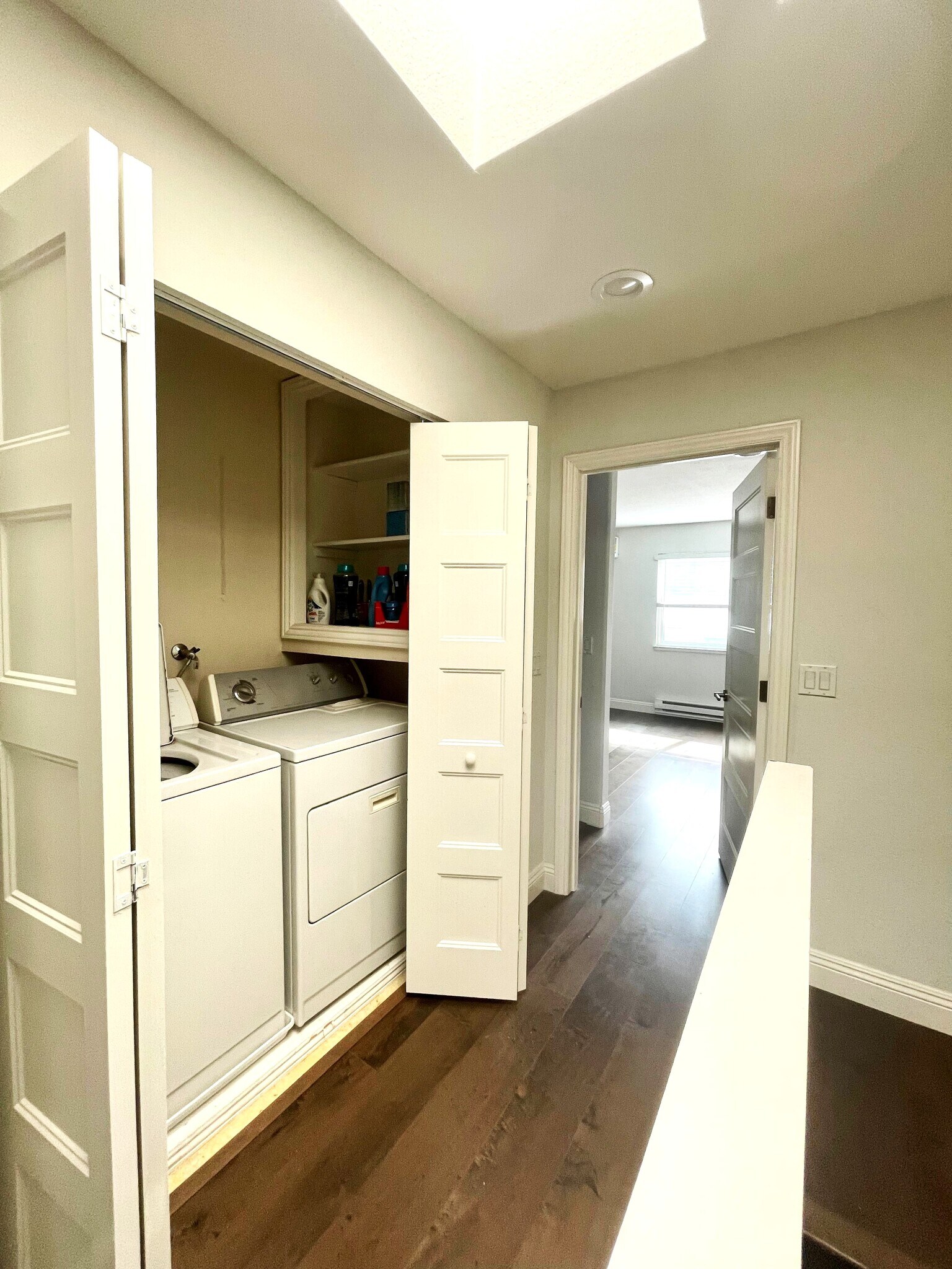 Building Photo - 870 Fremont St