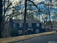 Building Photo - 6 Redcoat Ln