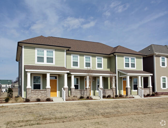Primary Photo - Cleaborn Pointe at Heritage Senior Apartments