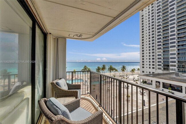 Building Photo - 2201 S Ocean Dr