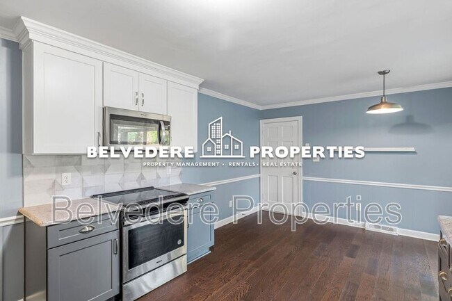 Building Photo - 4103 Oak Hollow Dr