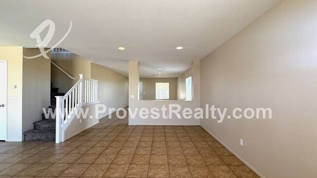 Building Photo - 9495 Apricot Ct