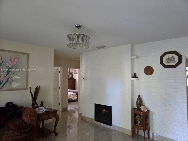 Building Photo - 301 SW 5th St